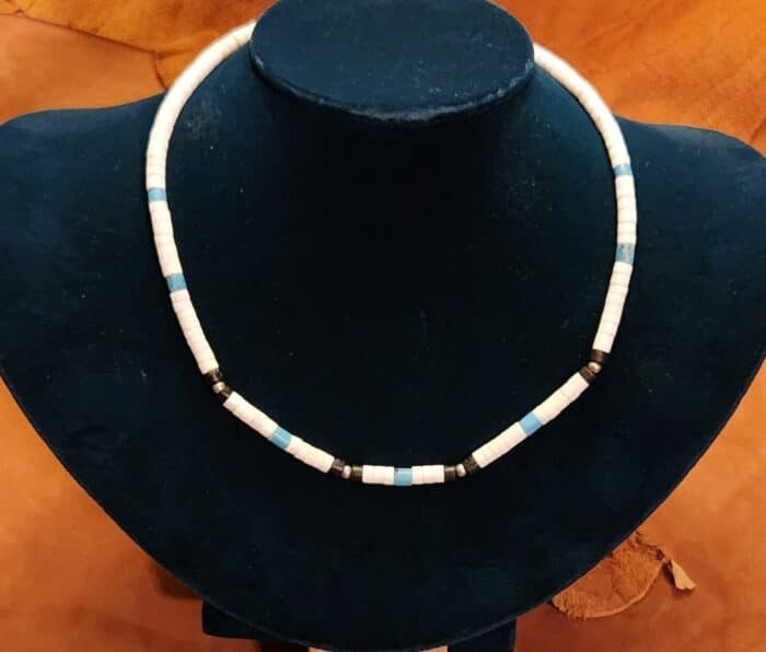 Clam shell Heishi choker