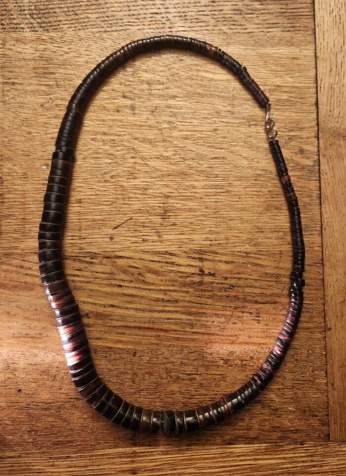 Penn Shell Heishi Choker - Image 3